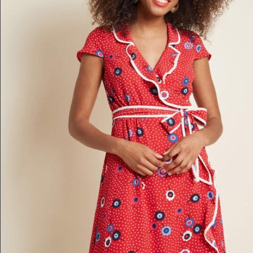 Modcloth Daytime Dapper Wrap Dress in Red in S